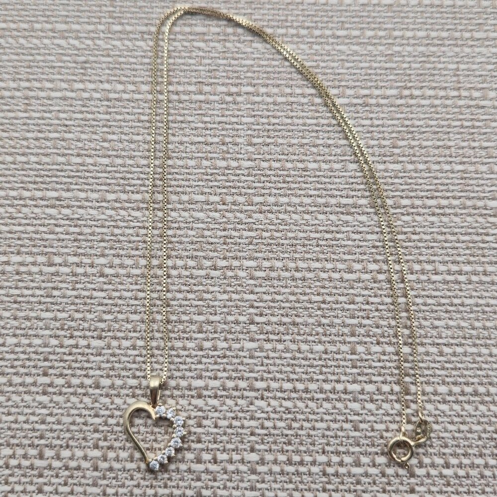 18 Inch Gold Plated Over Sterling Silver Cubic Zirconia Heart Necklace A4094